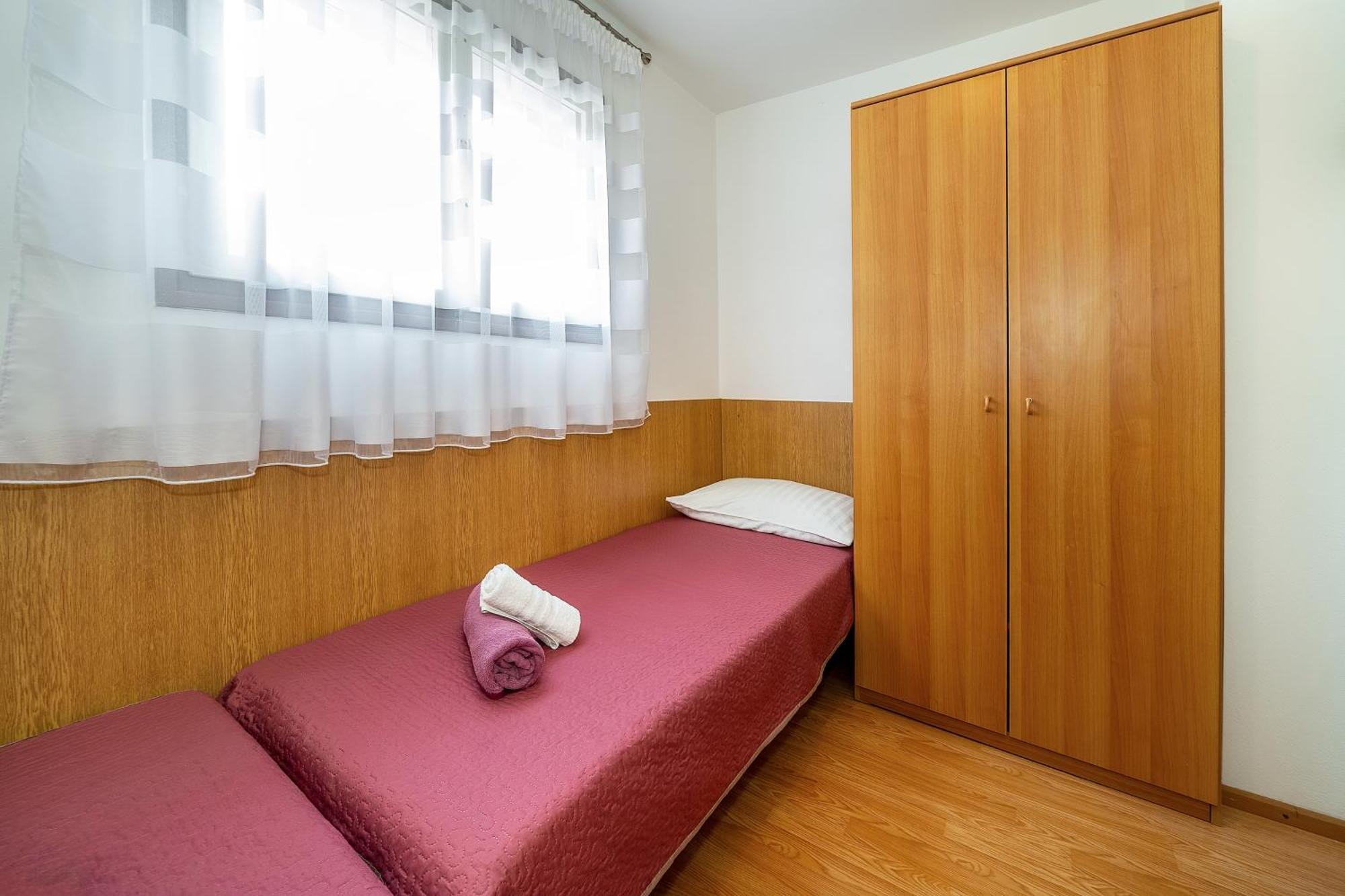 Apartments & Room Jagoda บัชกา ภายนอก รูปภาพ