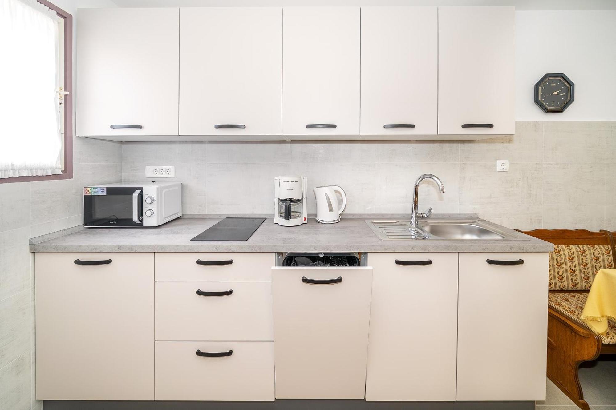Apartments & Room Jagoda บัชกา ภายนอก รูปภาพ