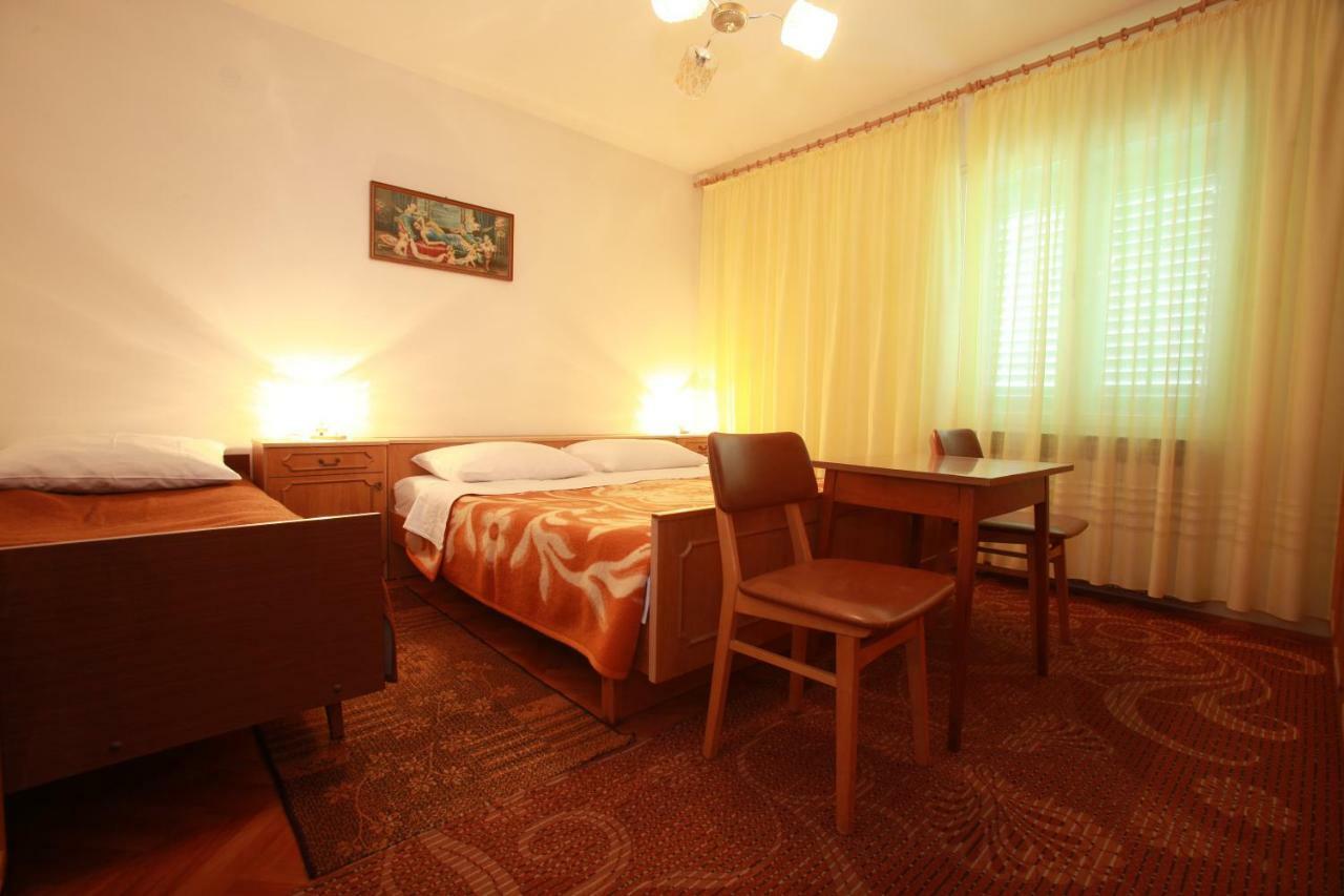Apartments & Room Jagoda บัชกา ภายนอก รูปภาพ