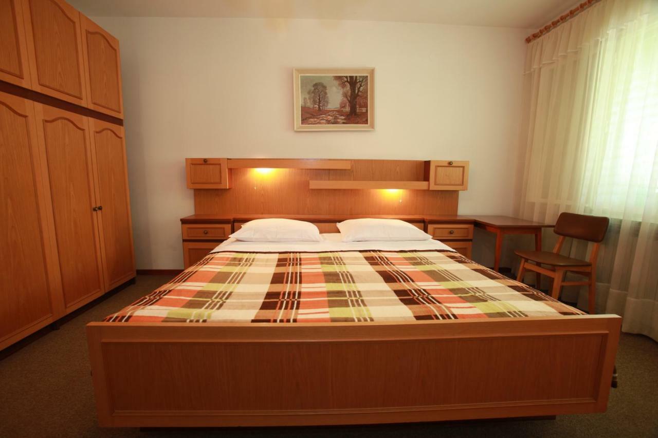 Apartments & Room Jagoda บัชกา ภายนอก รูปภาพ