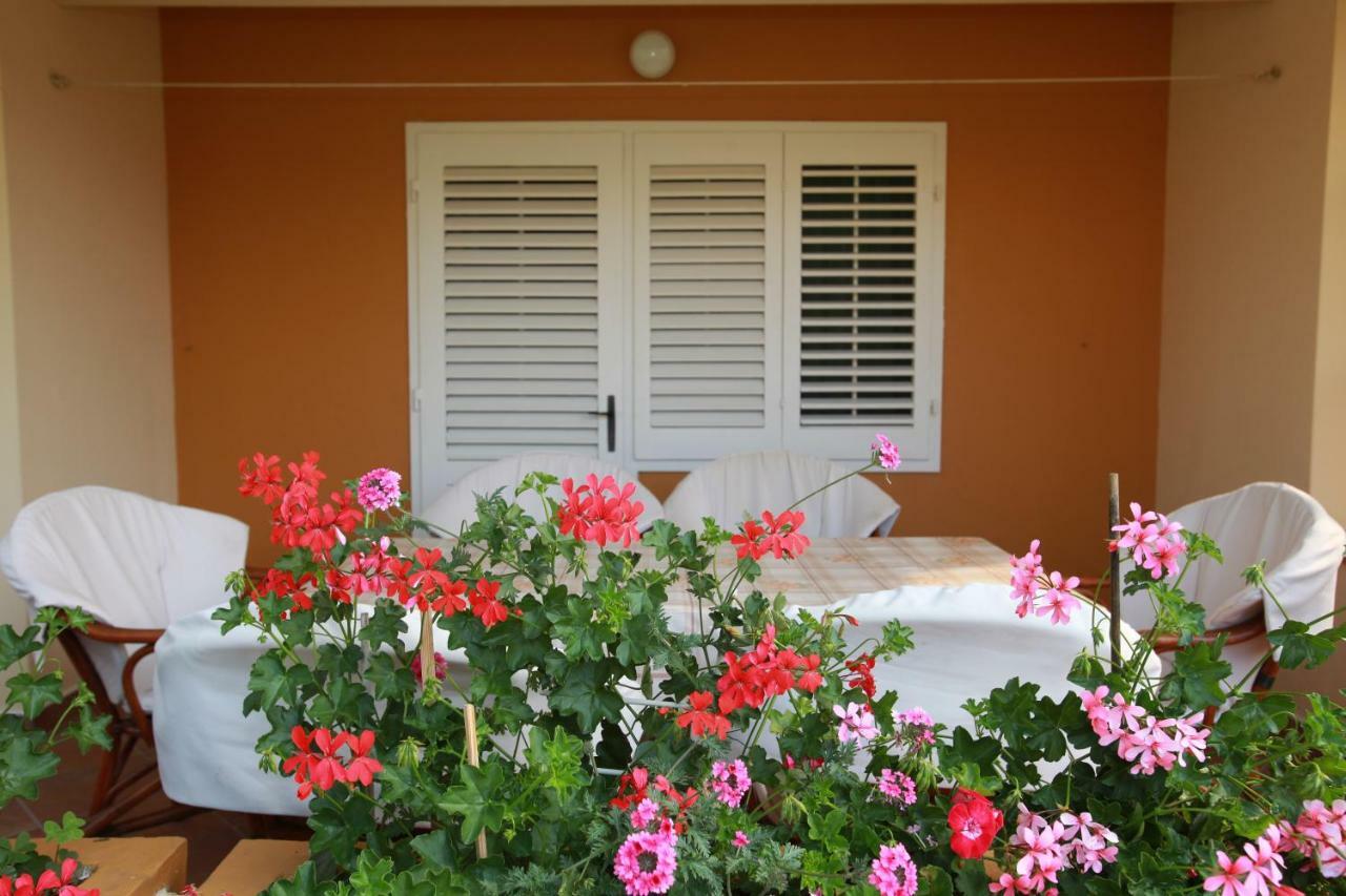 Apartments & Room Jagoda บัชกา ภายนอก รูปภาพ
