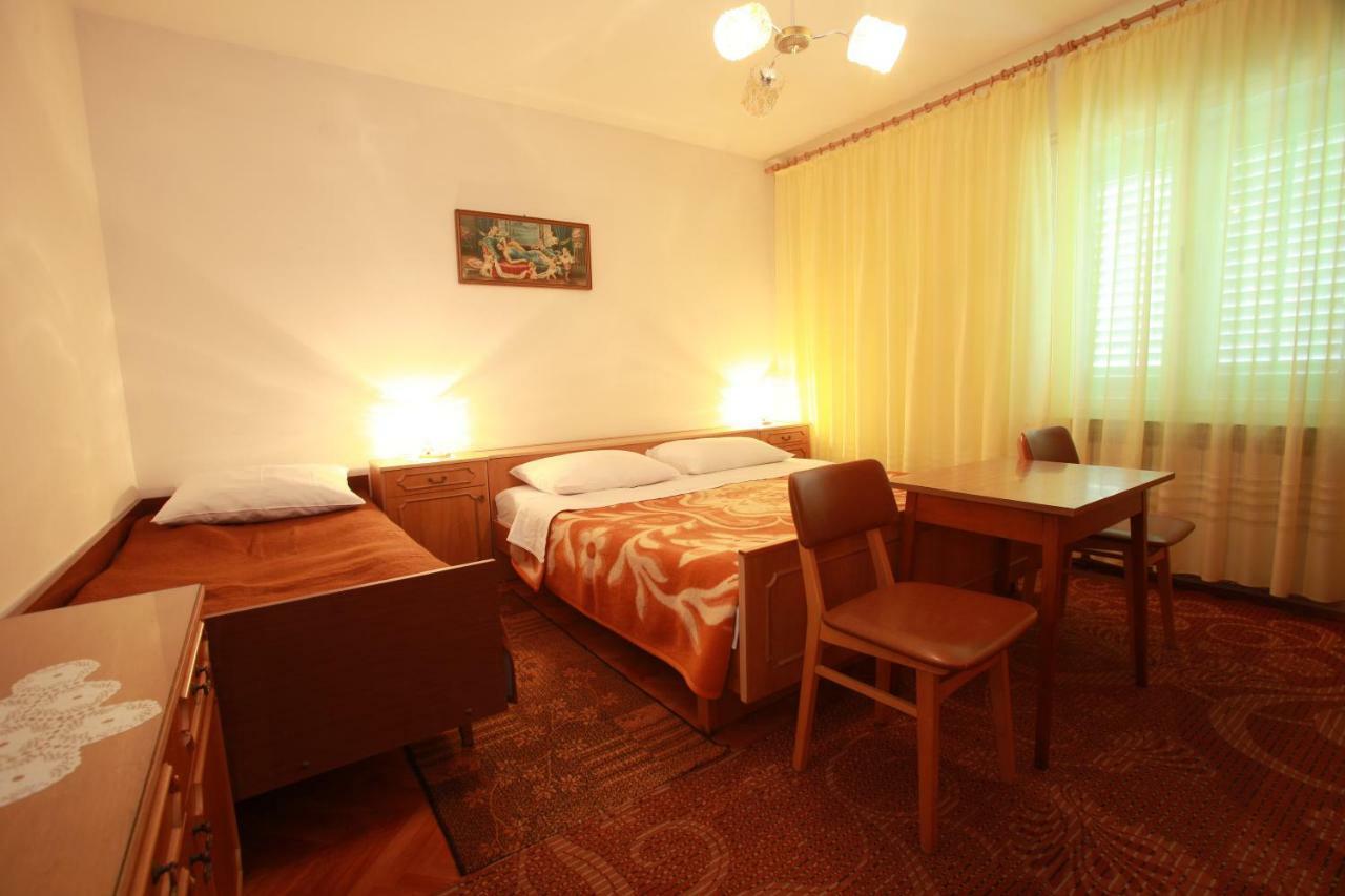 Apartments & Room Jagoda บัชกา ภายนอก รูปภาพ