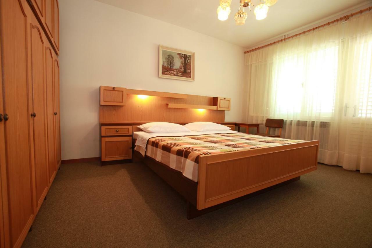 Apartments & Room Jagoda บัชกา ภายนอก รูปภาพ