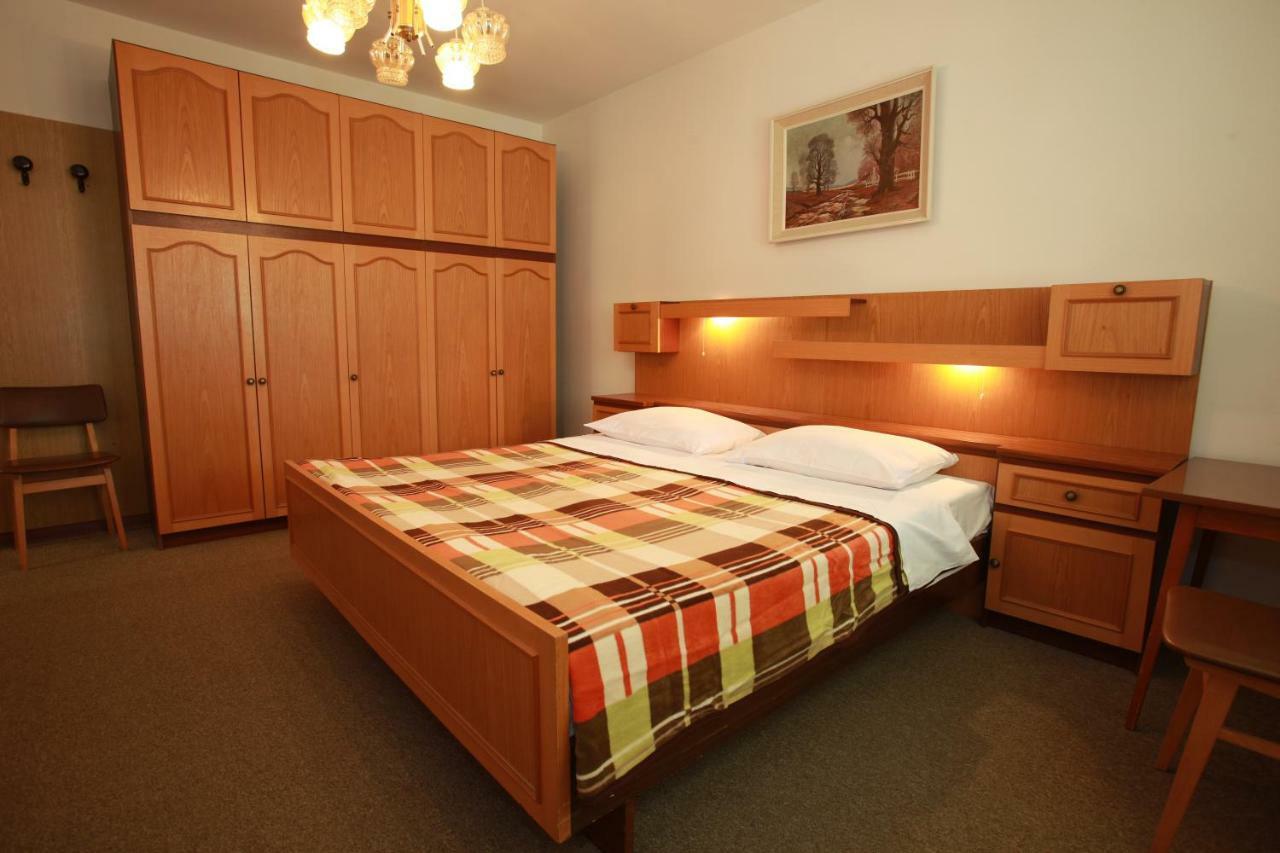Apartments & Room Jagoda บัชกา ภายนอก รูปภาพ